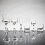 1562 9335 SET OF GLASS